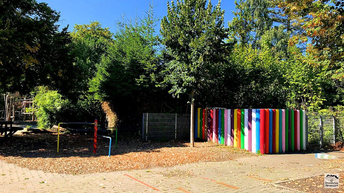 Impressionen vom Gelände der Grundschule Allmannsdorf